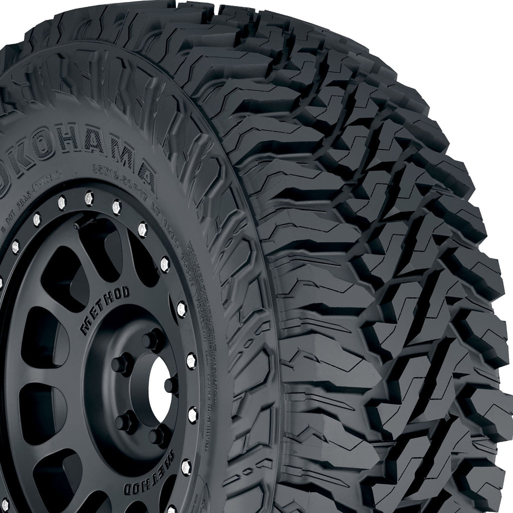 Yokohama Geolandar M/T 33X12.50R20/12 119Q BW Mud Terrain Tire