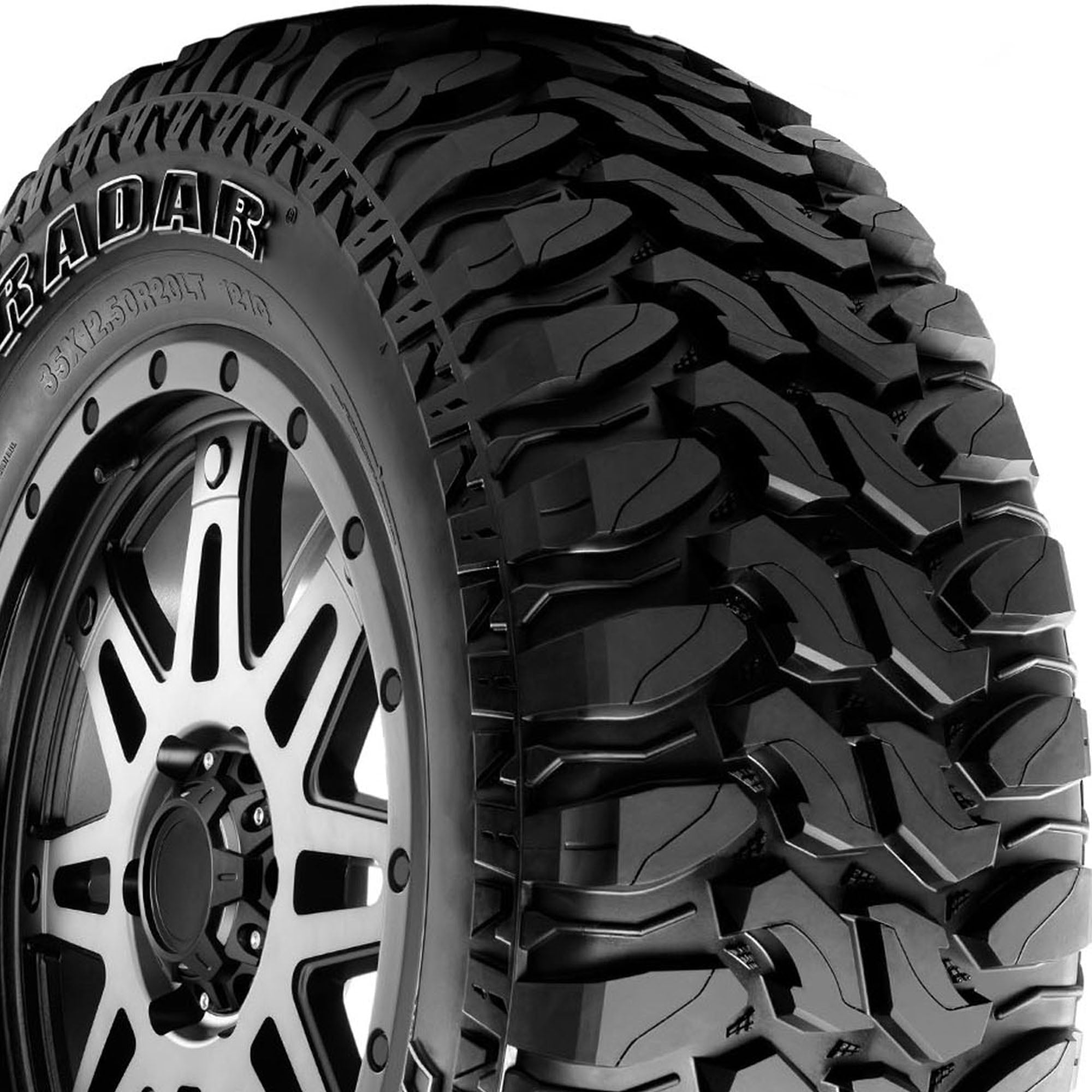 Radar Renegade R7 M/T Mud Terrain LT285/65R18 125/122Q E Light Truck Tire