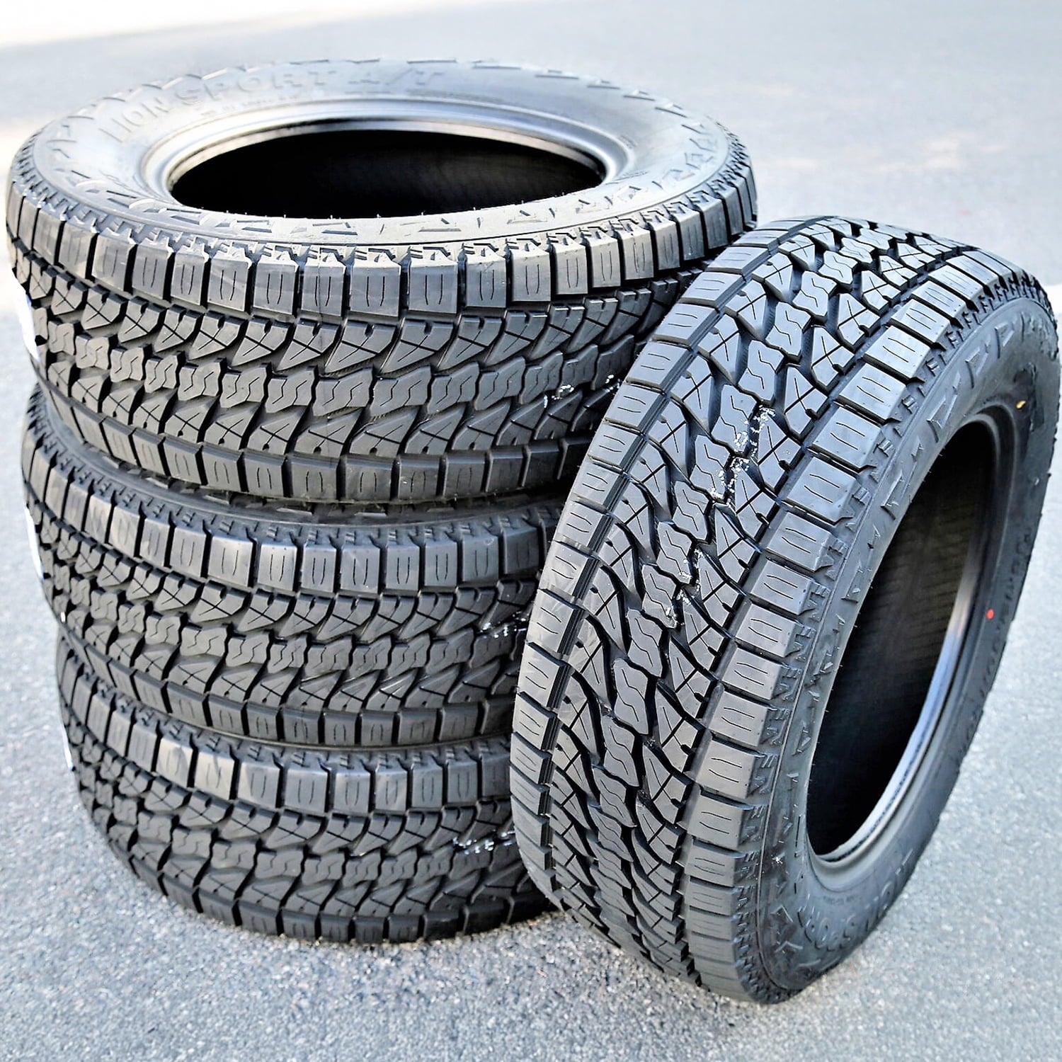 Leao 275/55R20 LION SPORT A/T 113S Fits: 2018 Chevrolet Silverado 1500 High Country, 2014-16 Chevrolet Silverado 1500 High Country
