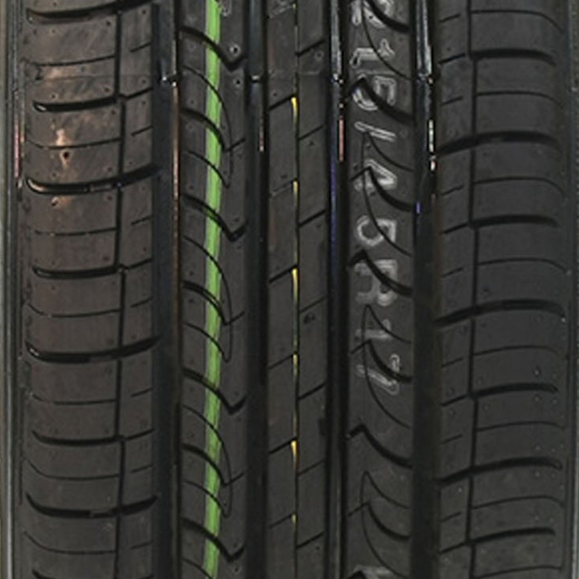 Nexen CP672 All Season 205/60R16 92H Passenger Tire Fits: 2015-17 Kia Soul LX, 2020-22 Nissan Sentra S Plus