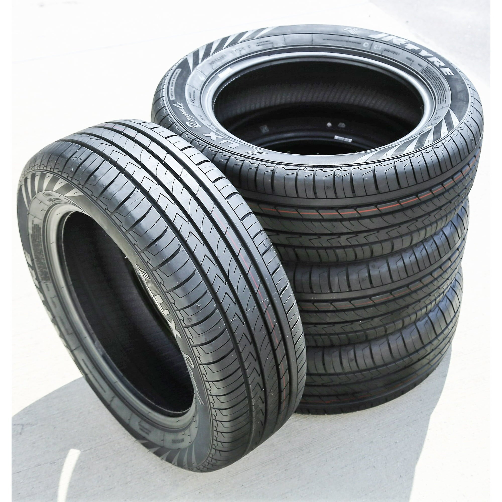 Tire JK Tyre UX Royale 215/55R18 95H AS A/S Performance Fits: 2019-20 Buick Encore Essence, 2017-18 Buick Encore Preferred II