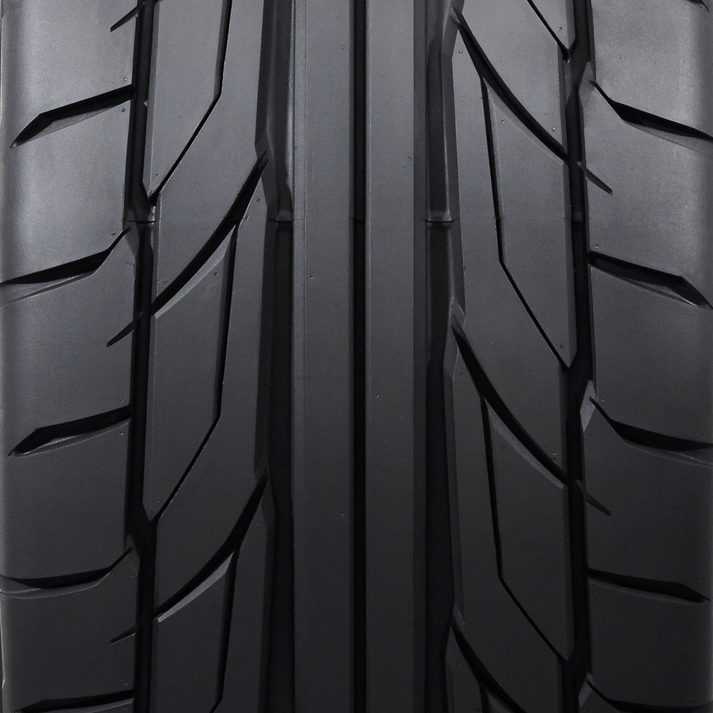 Nitto NT555 G2 275/40ZR19 105W
