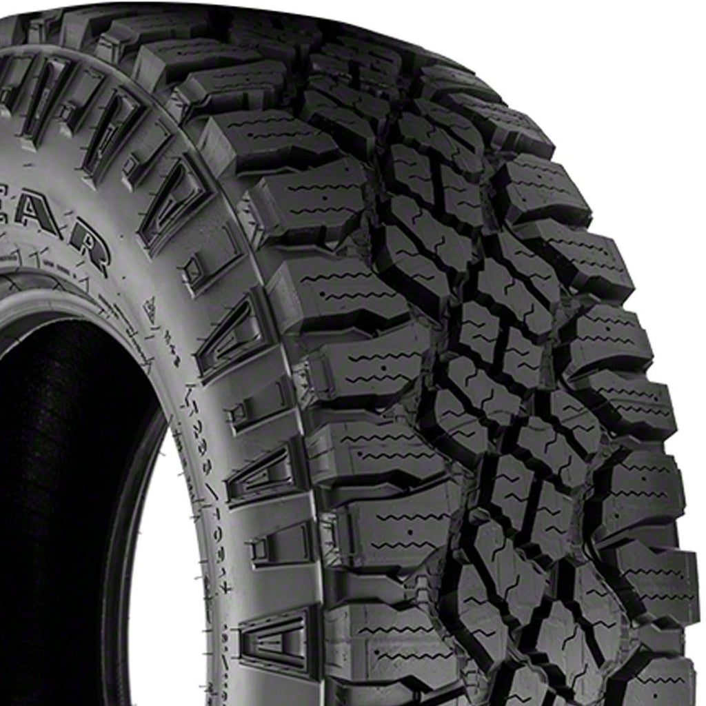 Goodyear Wrangler DuraTrac Studdable Rugged Terrain LT31X10.50R15 109Q C Light Truck Tire
