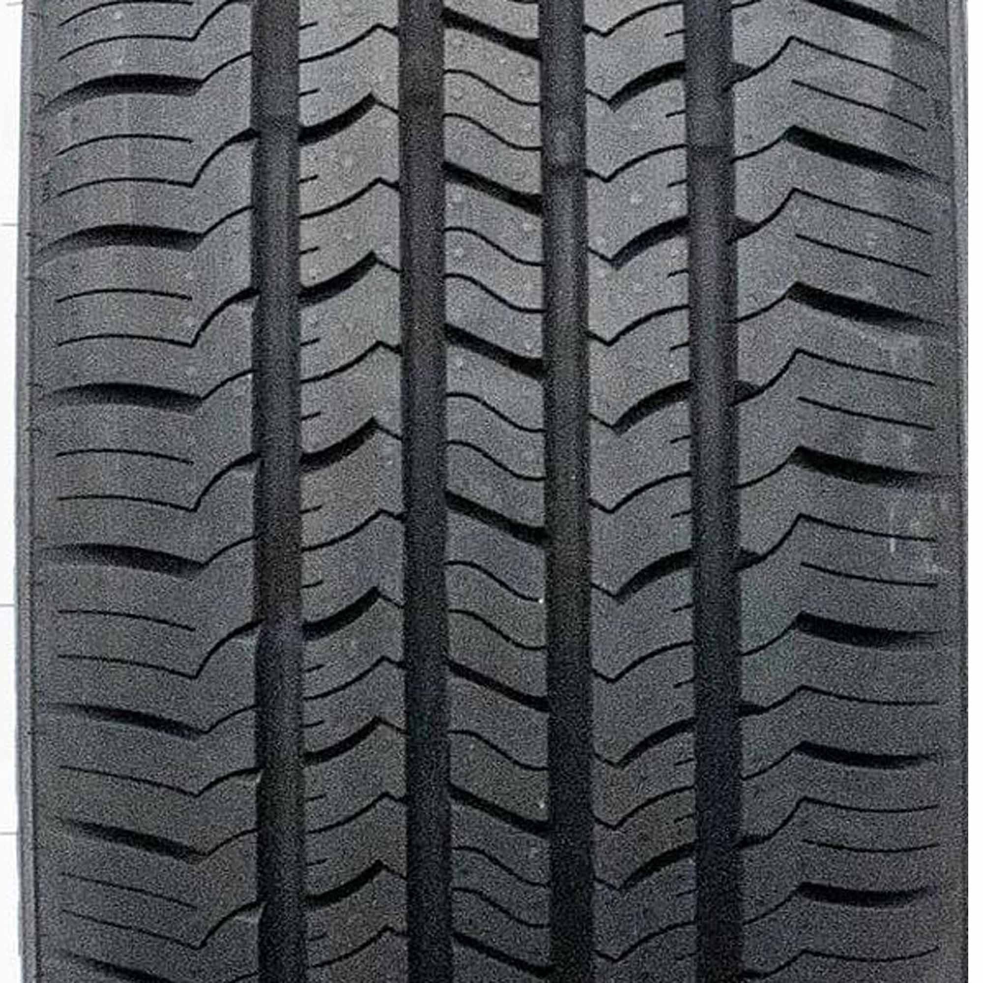 Evoluxx Capricorn HP Performance 225/65R16 100H Passenger Tire