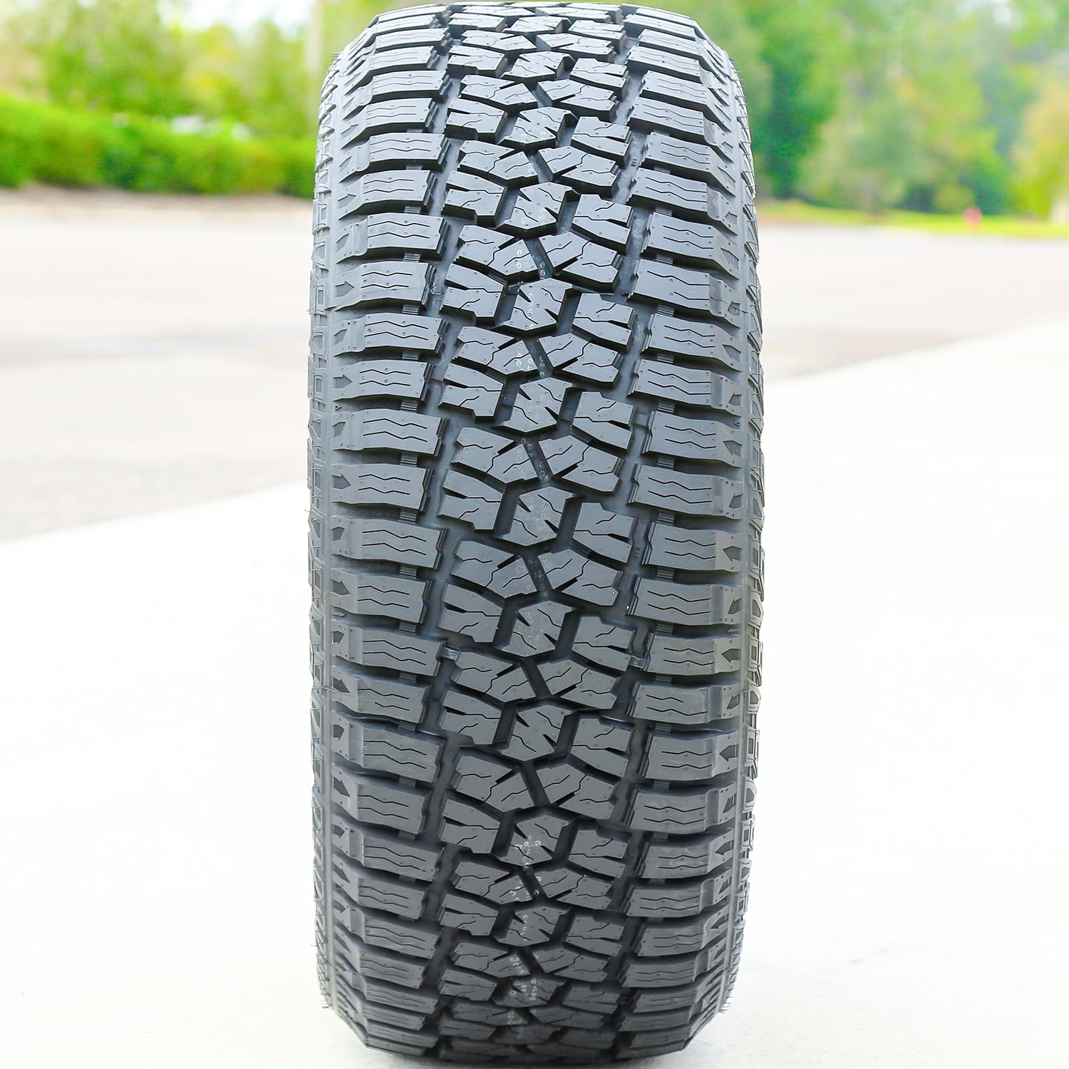 Arisun Aresta A/T ZG06 235/65R17 104S All Terrain Tire