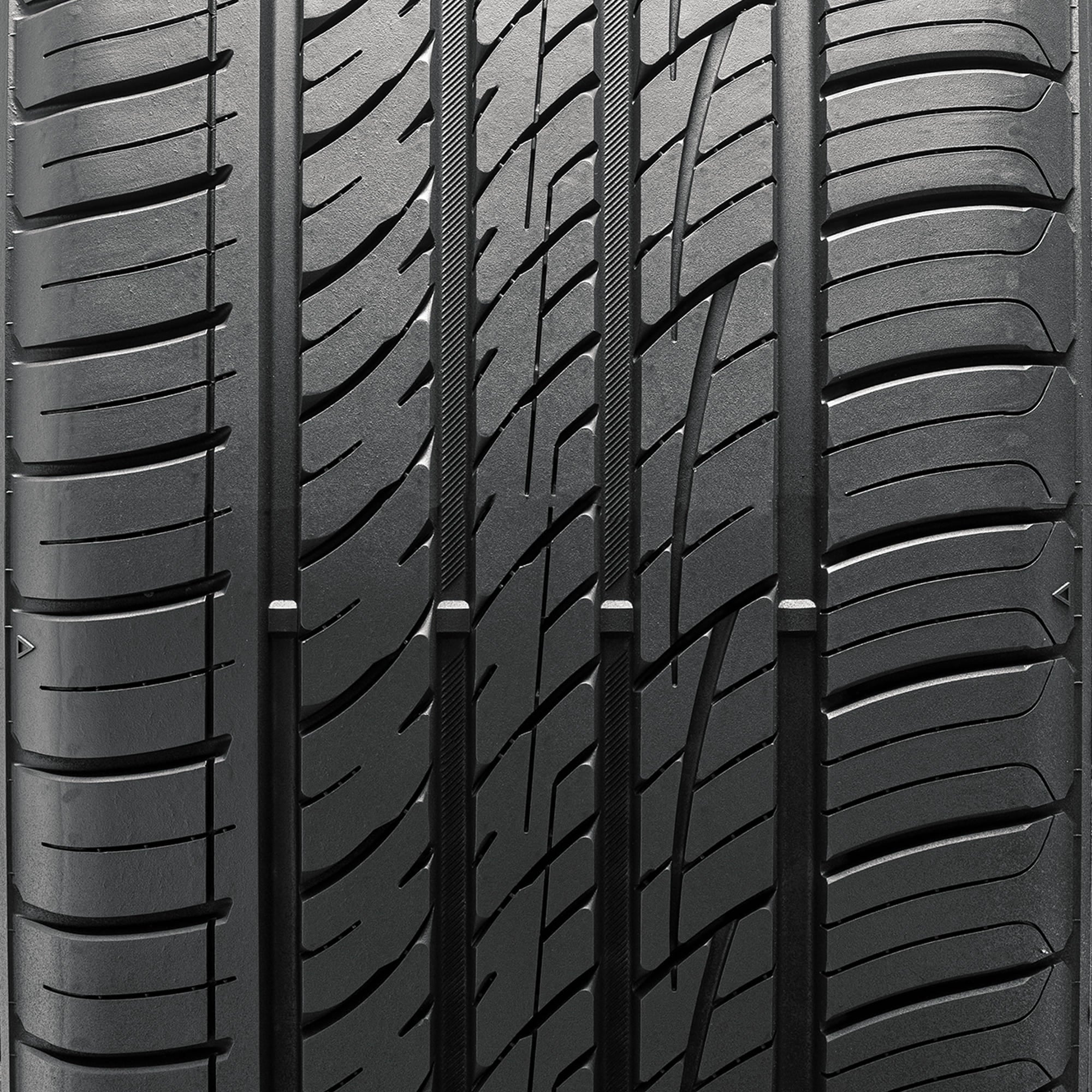Celimo Salient CS580 All Season 215/45R18 93W XL SUV/Crossover Tire