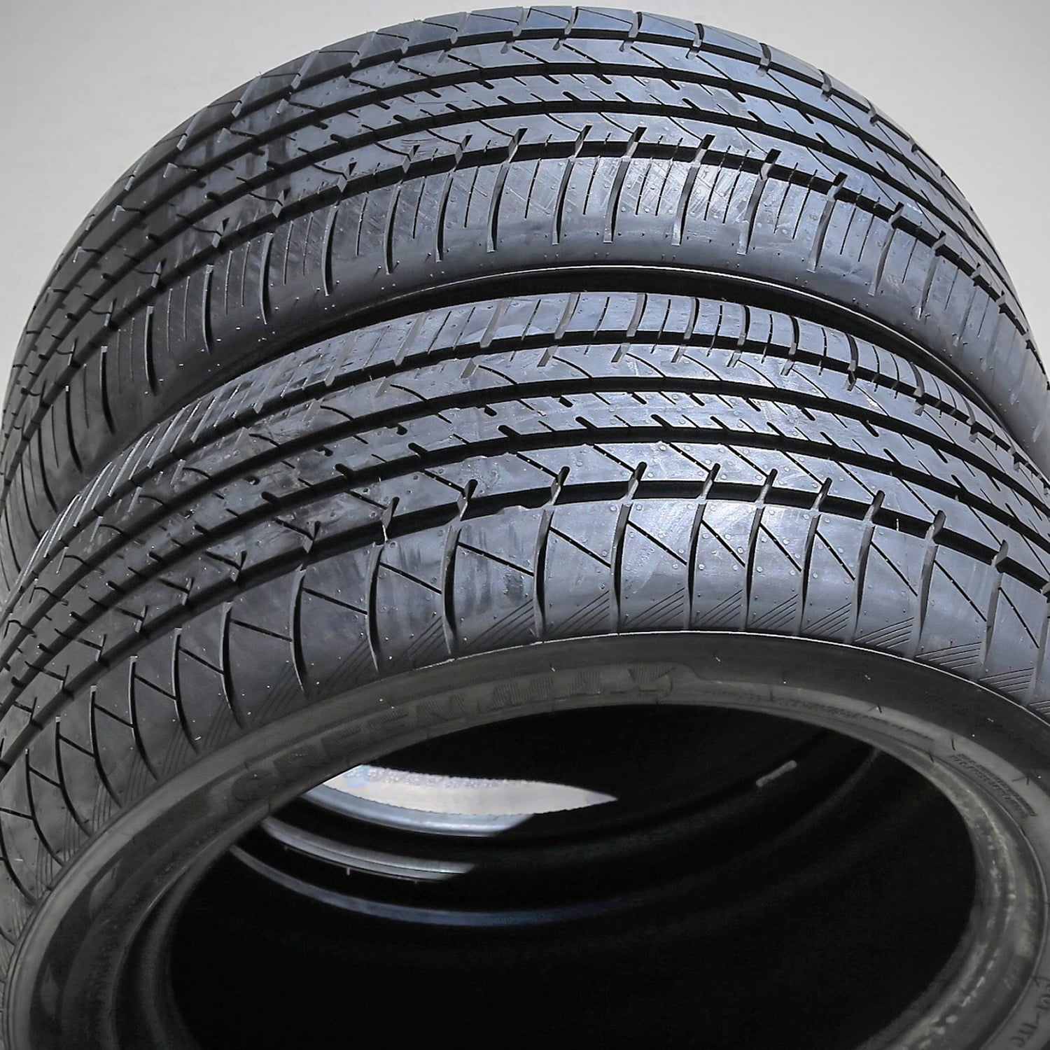 Green Max Optimum UHP 255/45R20 105Y XL High Performance a/s All Season Tire
