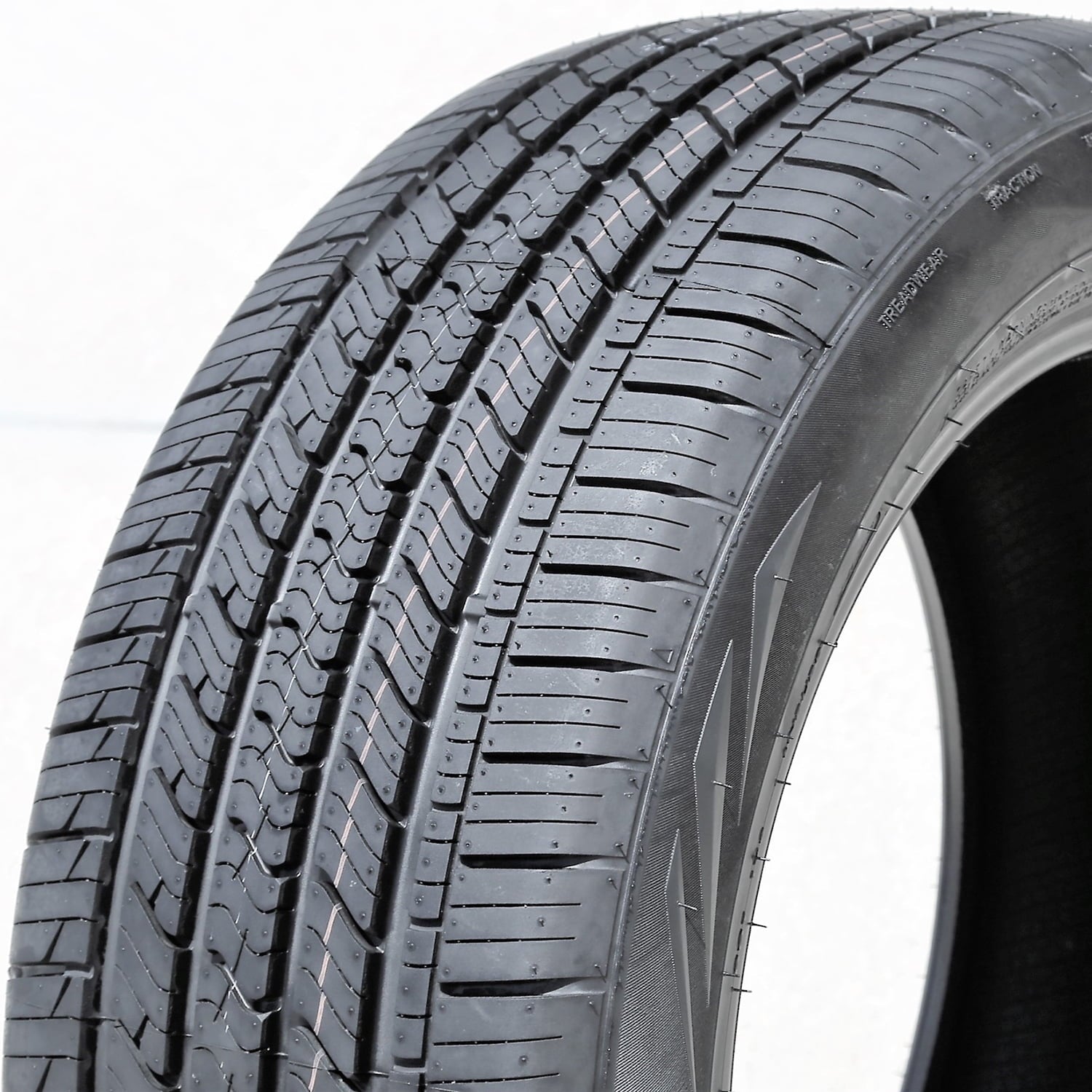 GT Radial Maxtour LX 235/65R18 106V a/s All Season Tire