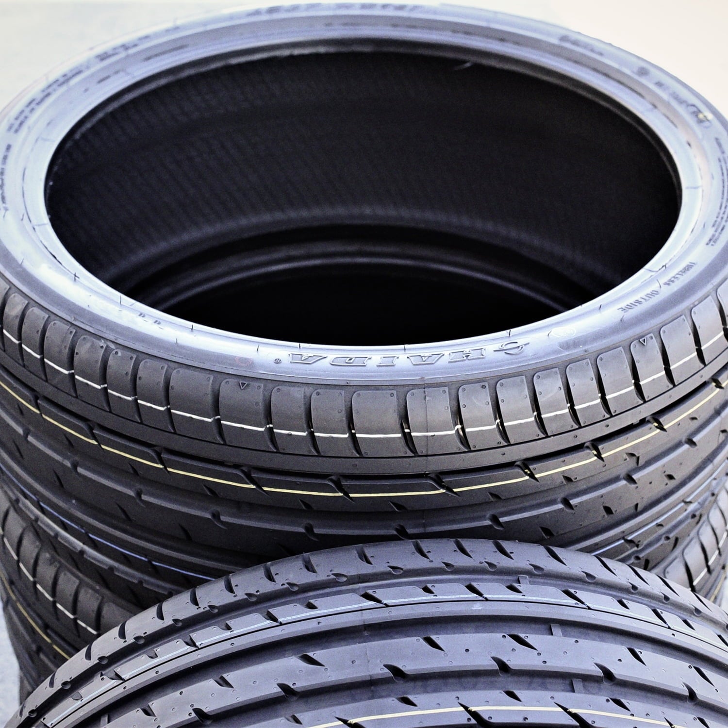 Haida LECP HD927 255/55R19 111V XL Performance Summer Tire