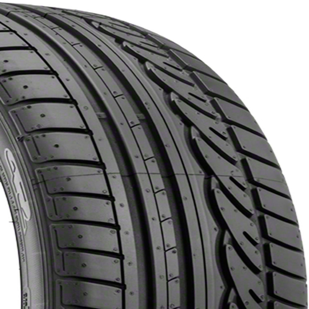 Dunlop SP Sport 01 265/45R21 104 W Tire
