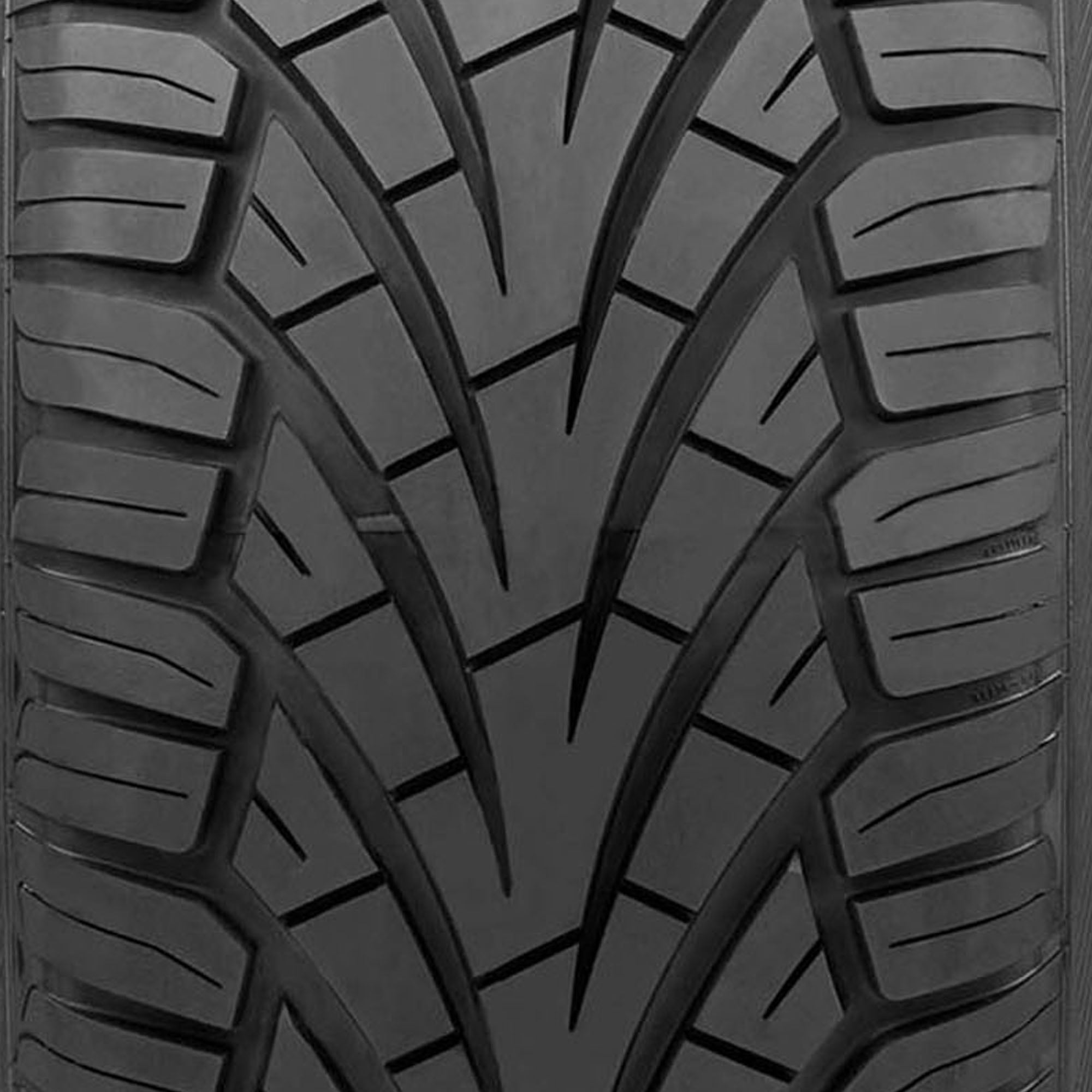 General Grabber UHP 305/35R24XL 112V BSW
