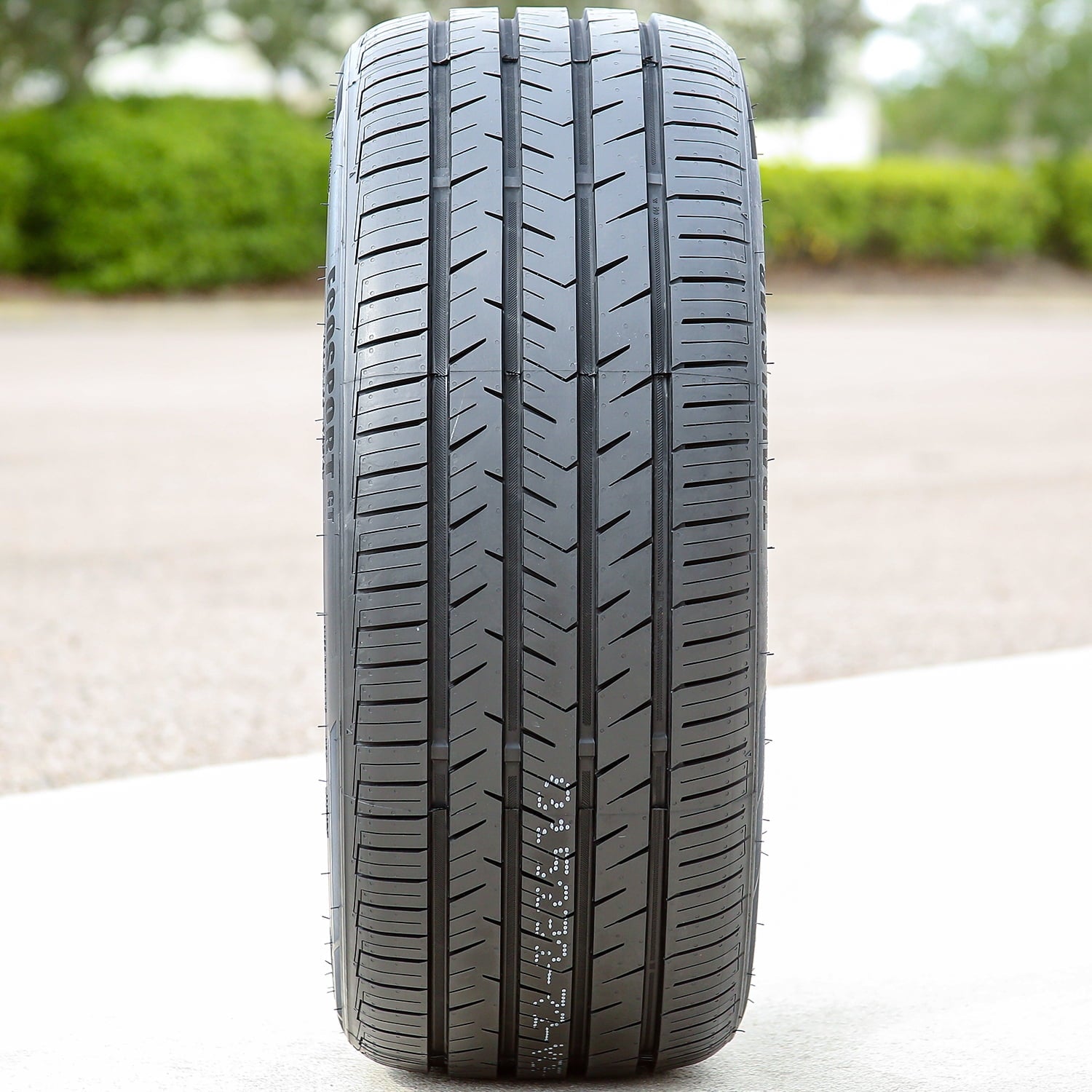 Travelstar Ecosport GT 235/40ZR19 235/40R19 96W XL High Performance Summer Tire