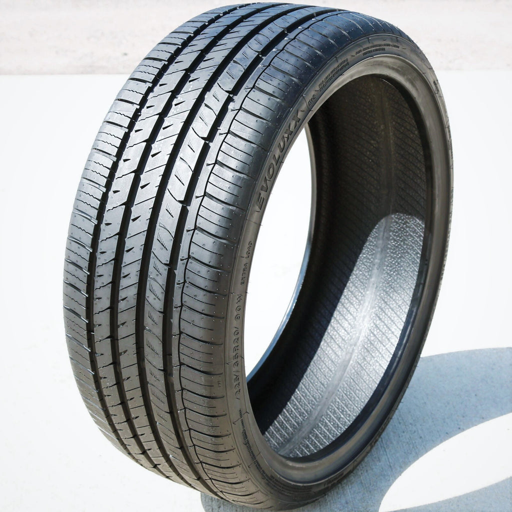Evoluxx Capricorn UHP 225/35R20 90W XL High Performance a/s All Season Tire
