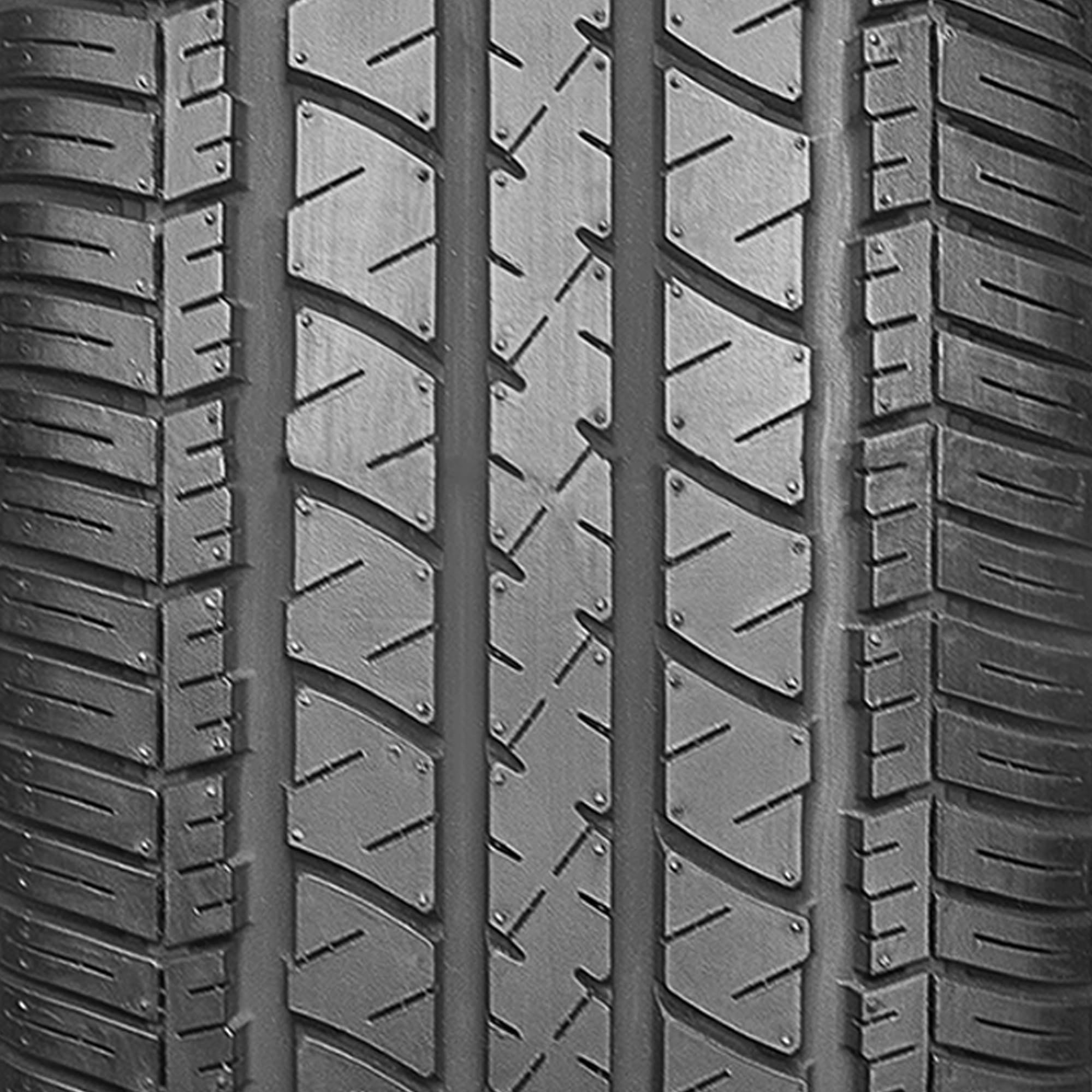 Travelstar UN106 All Season 215/70R15 98T Passenger Tire