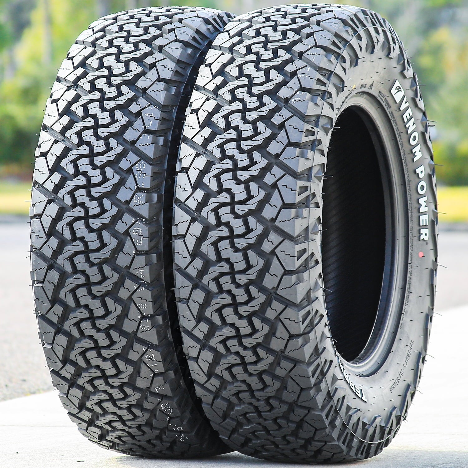 Venom Power Terra Hunter X/T 2 265/70R17 115S Extreme Terrain Tire