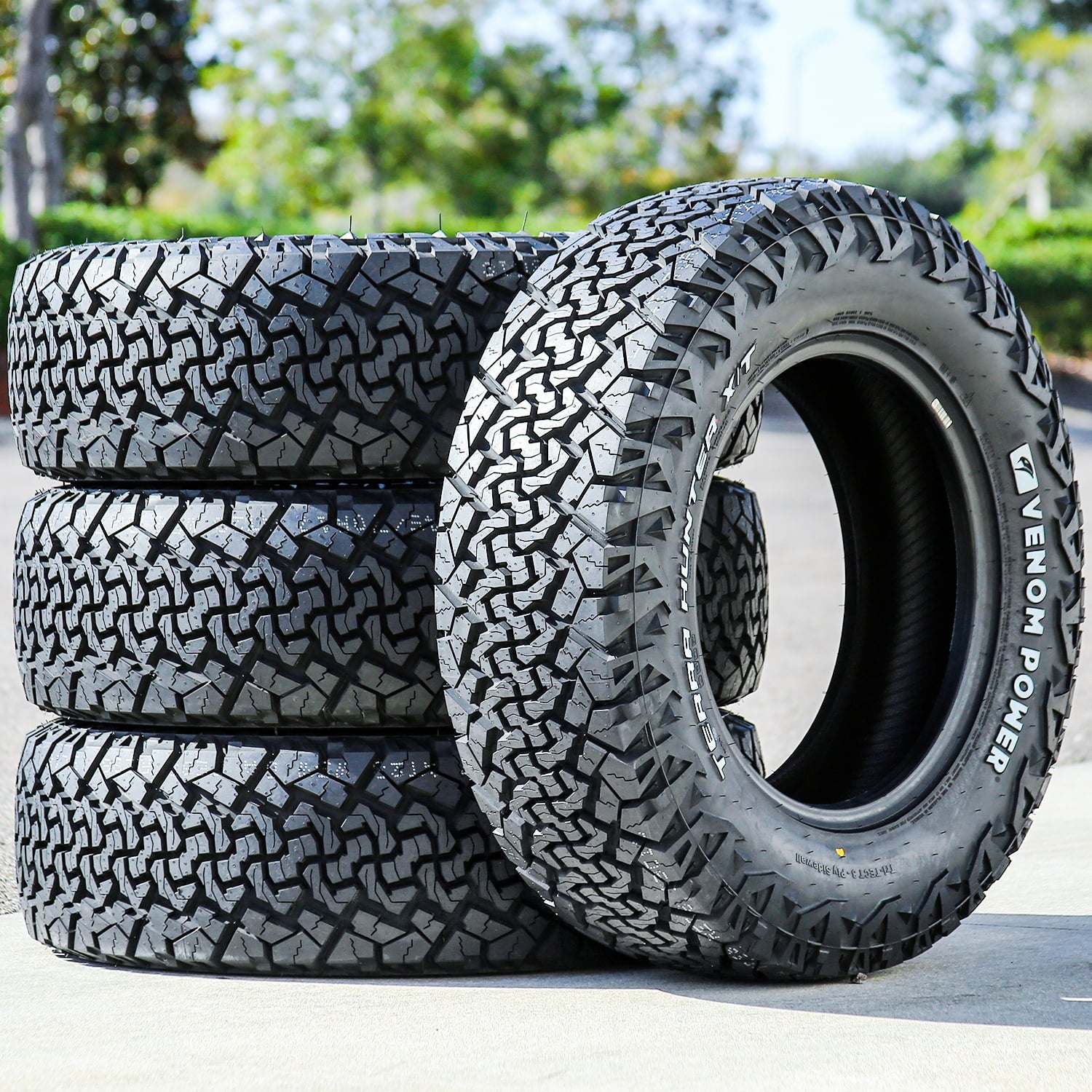 Venom Power Terra Hunter X/T 2 265/70R17 115S Extreme Terrain Tire
