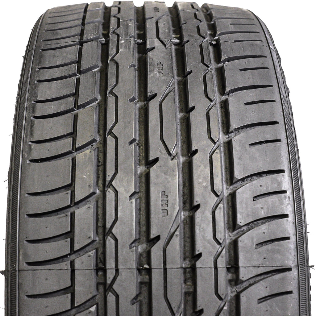 Zenna Argus-UHP All Season 305/45R22 118V XL Passenger Tire