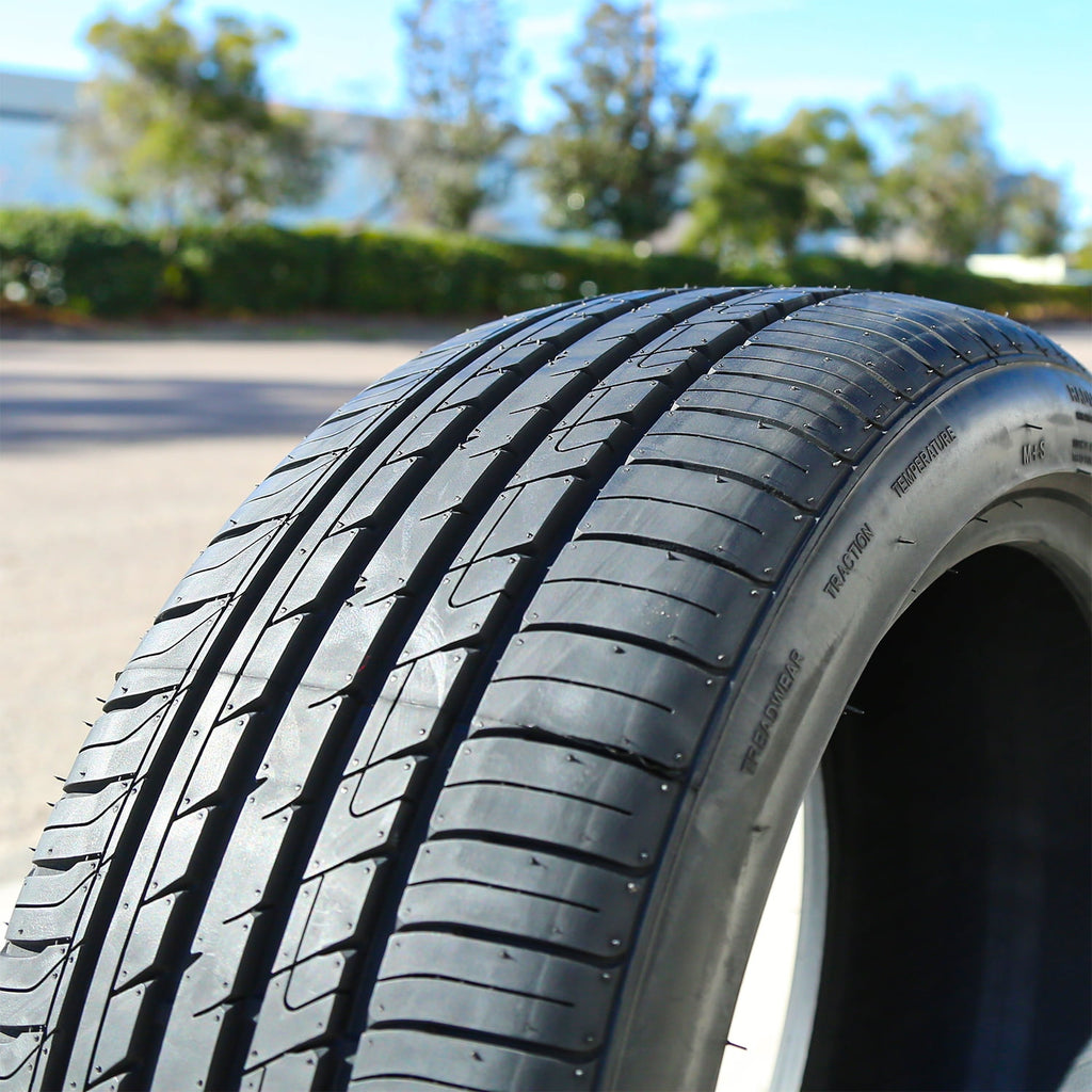 Goodtrip GR-66 215/50ZR17 215/50R17 95W XL High Performance a/s All Season Tire