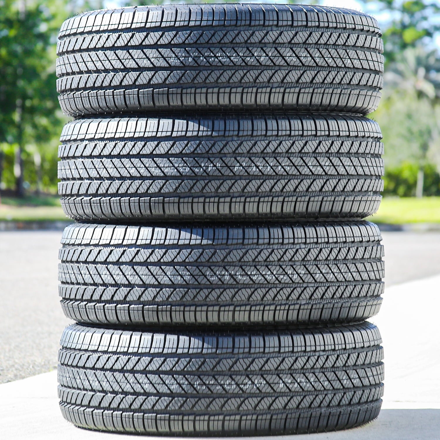Bridgestone Alenza A/S Ultra All Season 265/65R18 114H SUV/Crossover Tire