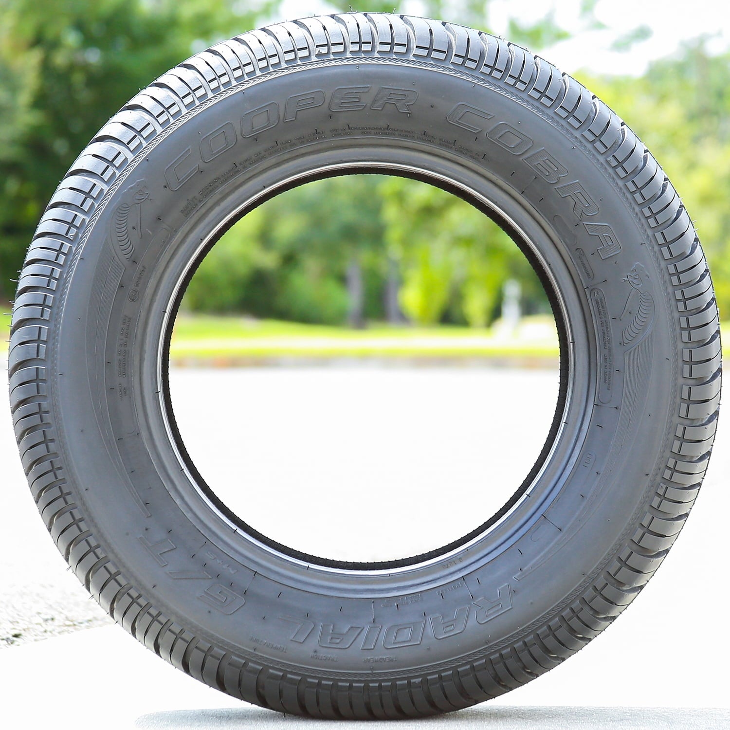 Cooper Cobra Radial G/T 225/70R14 98T a/s All Season Tire