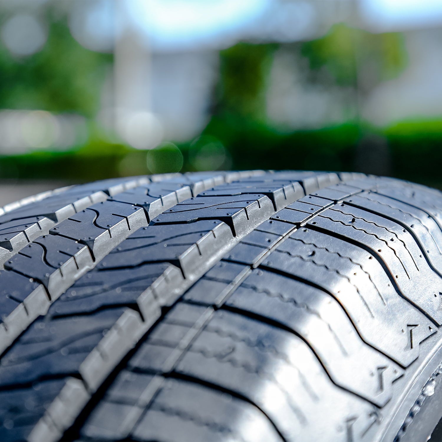 1 Arisun Aresta ZG02 255/75R17 115S All Season Truck SUV 500AA Tires TH40757 / 255/75/17 / 2557517