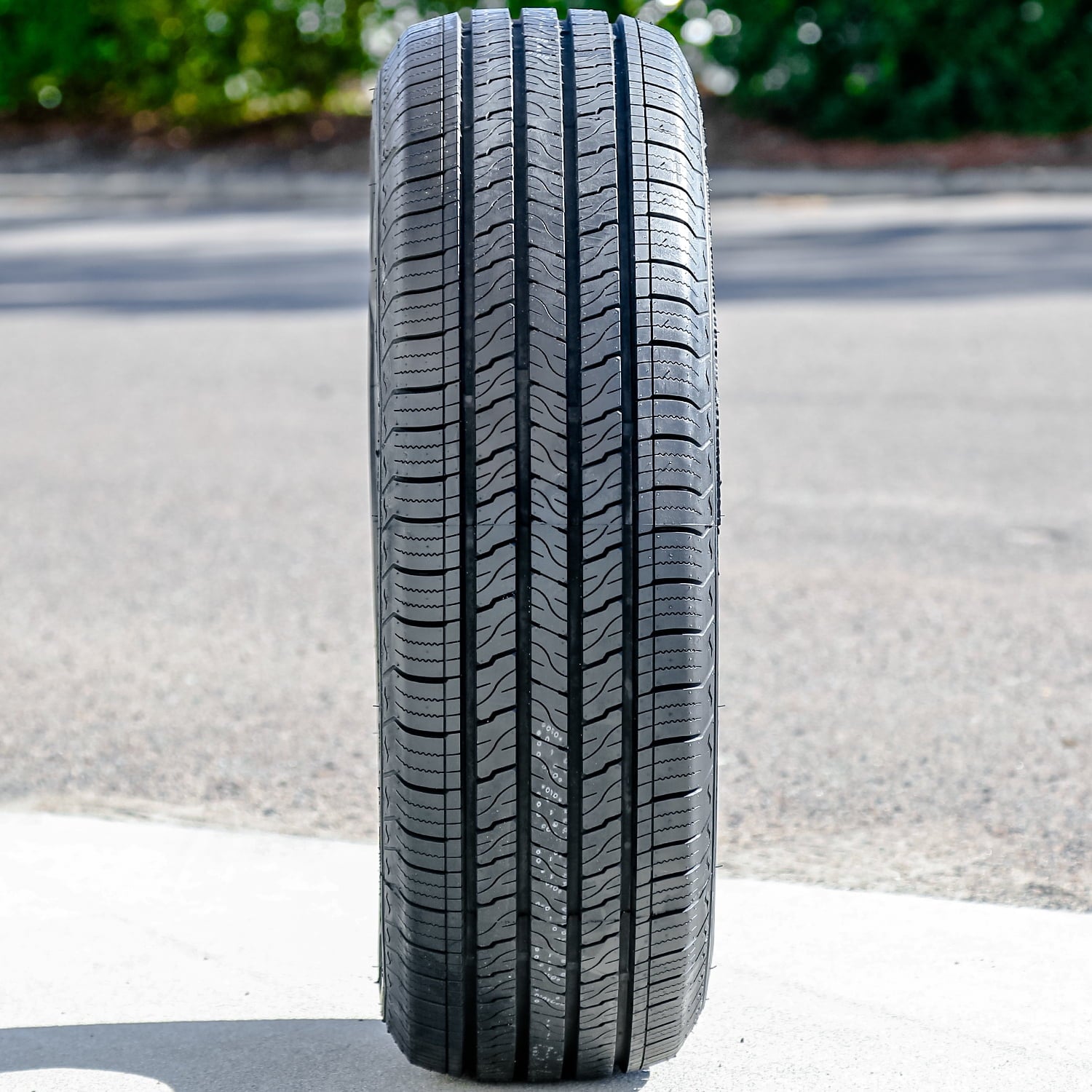 1 Arisun Aresta ZG02 255/75R17 115S All Season Truck SUV 500AA Tires TH40757 / 255/75/17 / 2557517