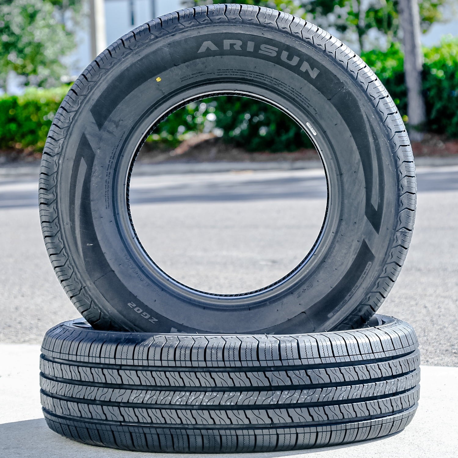 1 Arisun Aresta ZG02 255/75R17 115S All Season Truck SUV 500AA Tires TH40757 / 255/75/17 / 2557517