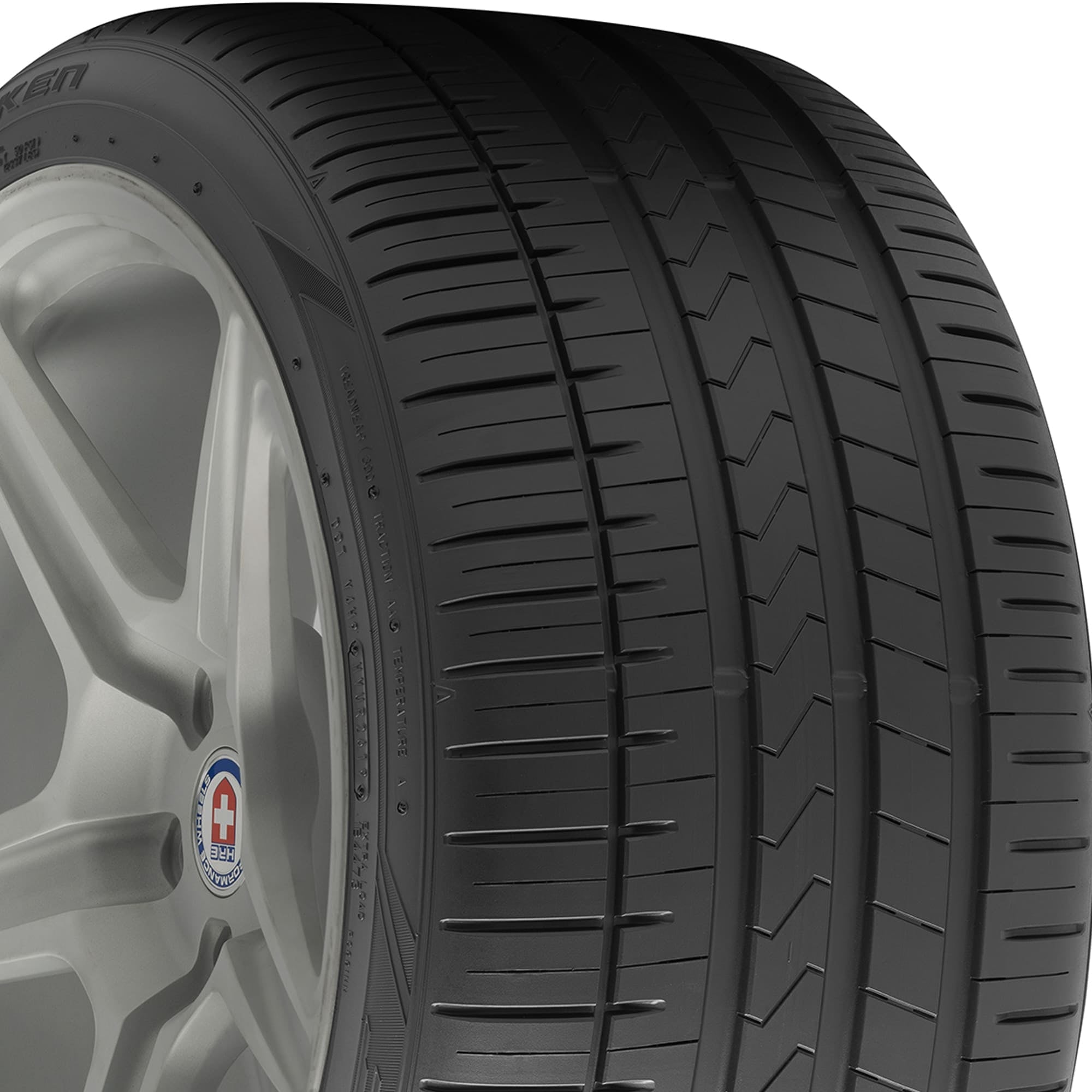 Falken Azenis FK510A 255/55R18 105W BSW