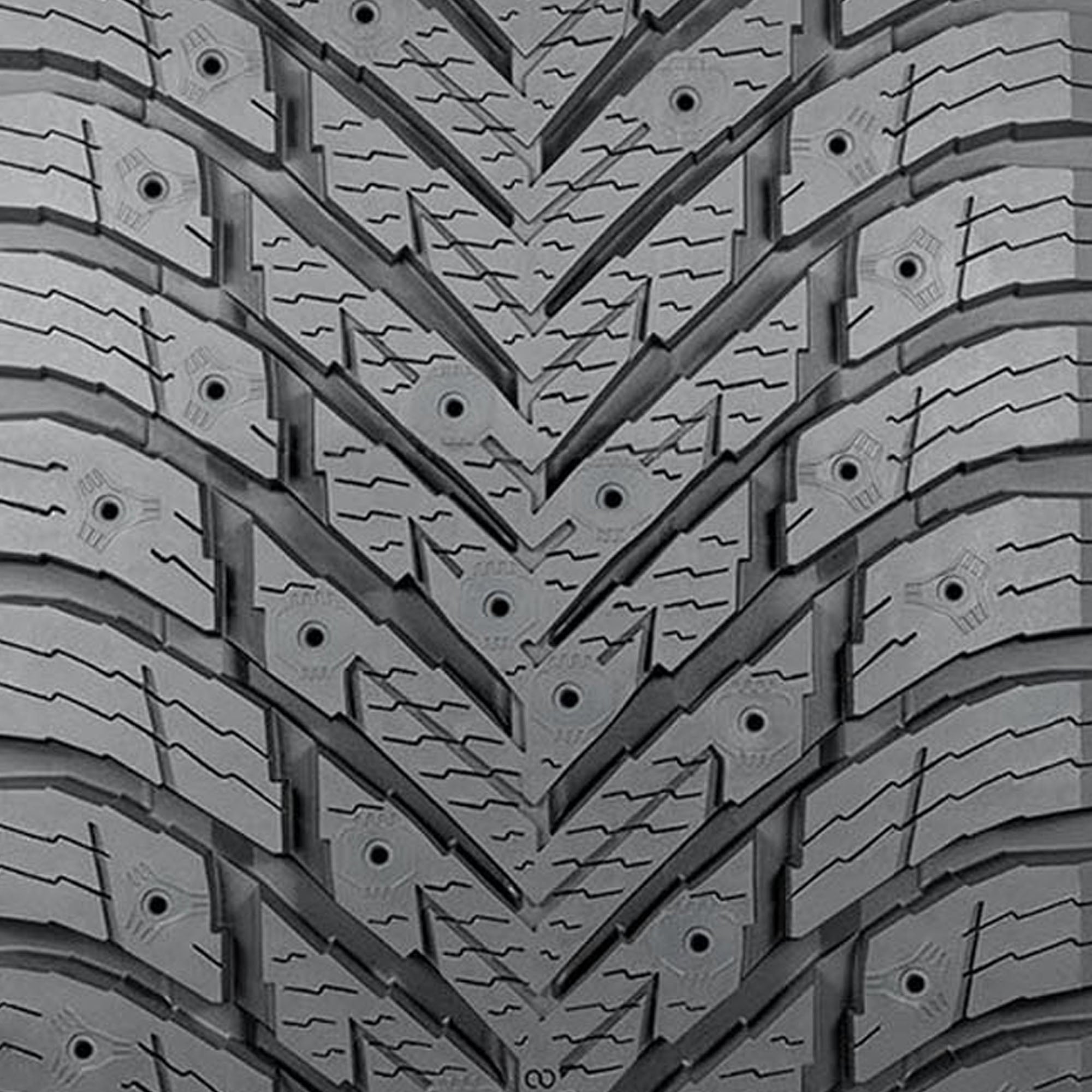 Nokian Hakkapeliitta 10 SUV Winter 245/70R17 110T SUV/Crossover Tire