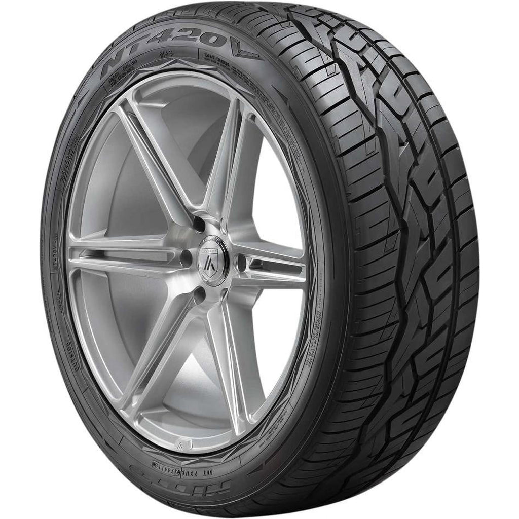 Nitto NT420V All Season LT315/45R22 121/118S F Light Truck Tire