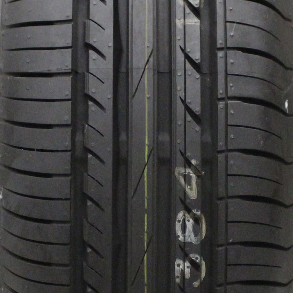 Set of 4 Starfire WR 225/50R17 98W XL Tires Fits: 2012-15 Chevrolet Cruze LT, 2012-18 Ford Focus Electric