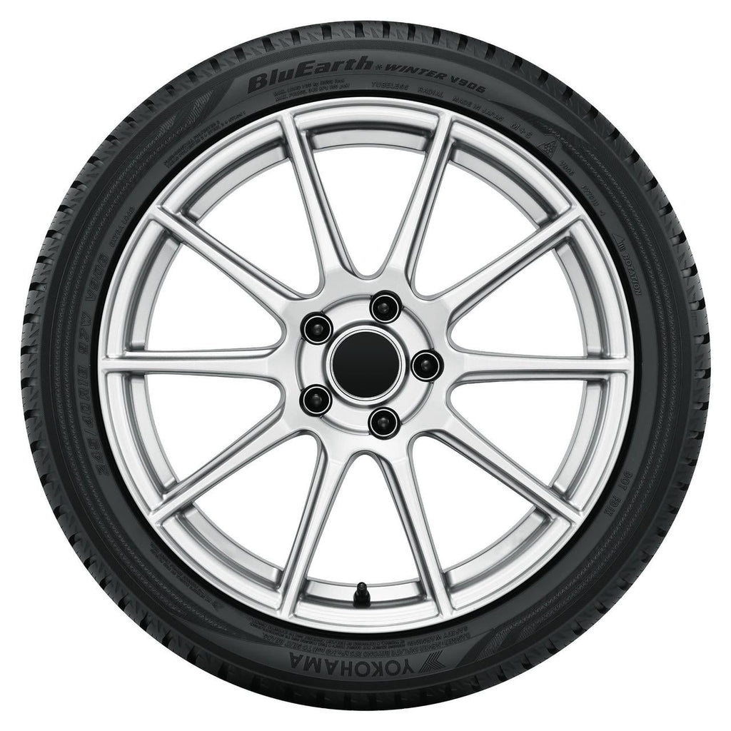 Yokohama BluEarth Winter V906 Winter 225/45R18 95V XL Passenger Tire