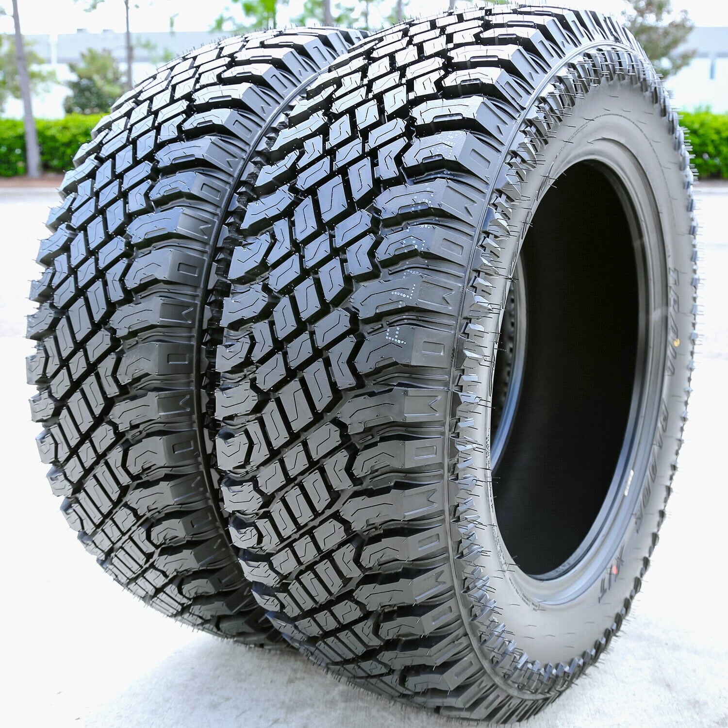 Atturo Trail Blade X/T LT325/45R24 120S E Tire