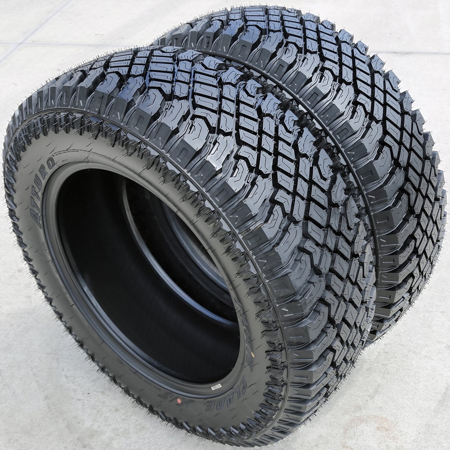 Atturo Trail Blade X/T LT325/45R24 120S E Tire
