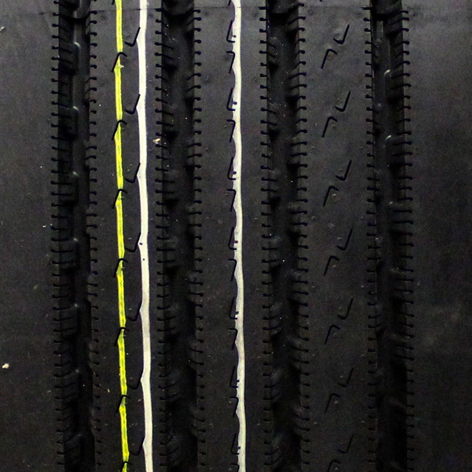 Cosmo CT566 Plus 285/75R24.5 144/141L G Commercial Tire