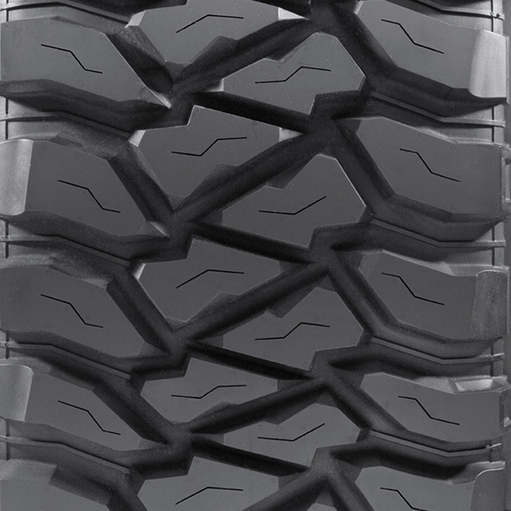 Mickey Thompson Baja MTZ P3 Mud Terrain LT285/75R16 126Q E Light Truck Tire