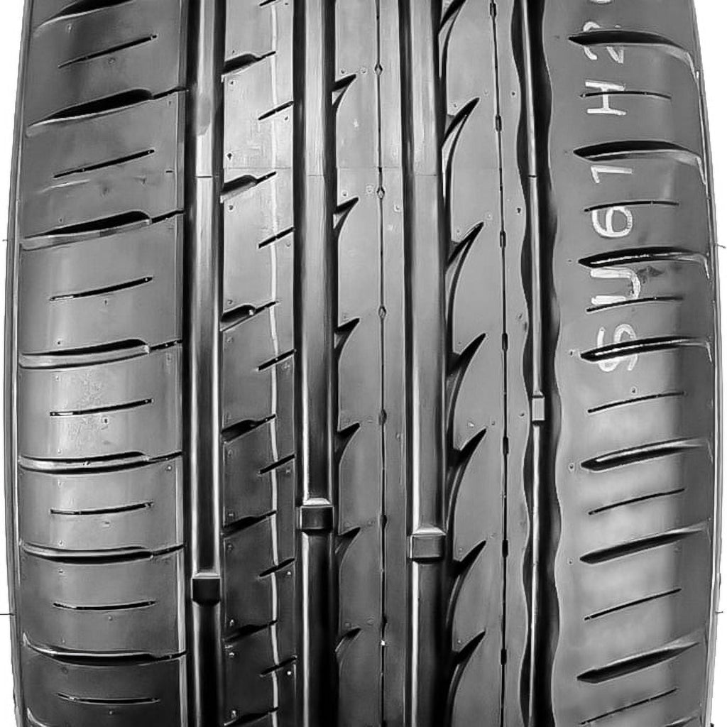 Vanderbilt Velozza ZXV4 235/50R17SL 96W Tire