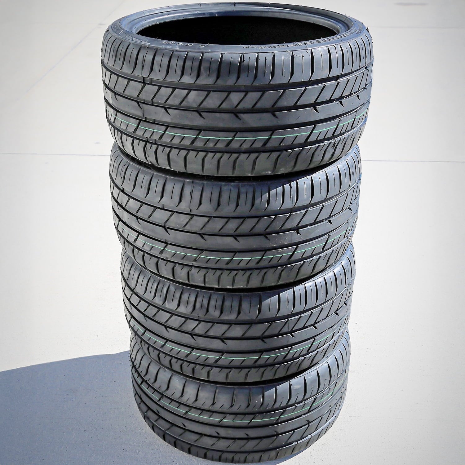Tire Bearway BW118 255/50R18 ZR 106W High Performance Fits: 2021-22 Mercedes-Benz S580 4Matic, 2021-22 Mercedes-Benz S500 4Matic