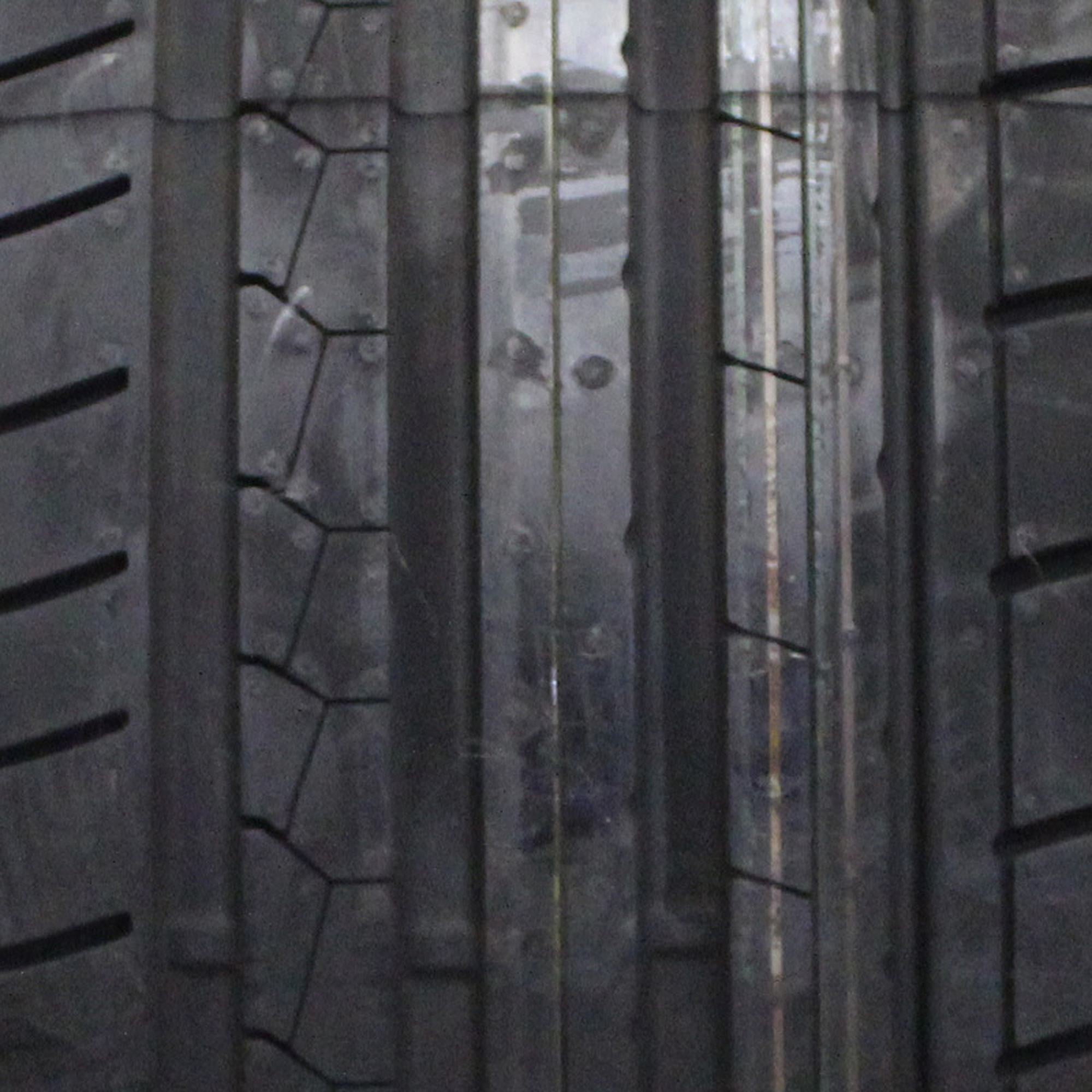 Dunlop SP Sport Maxx GT ROF UHP Summer 315/35R20 110W XL Passenger Tire