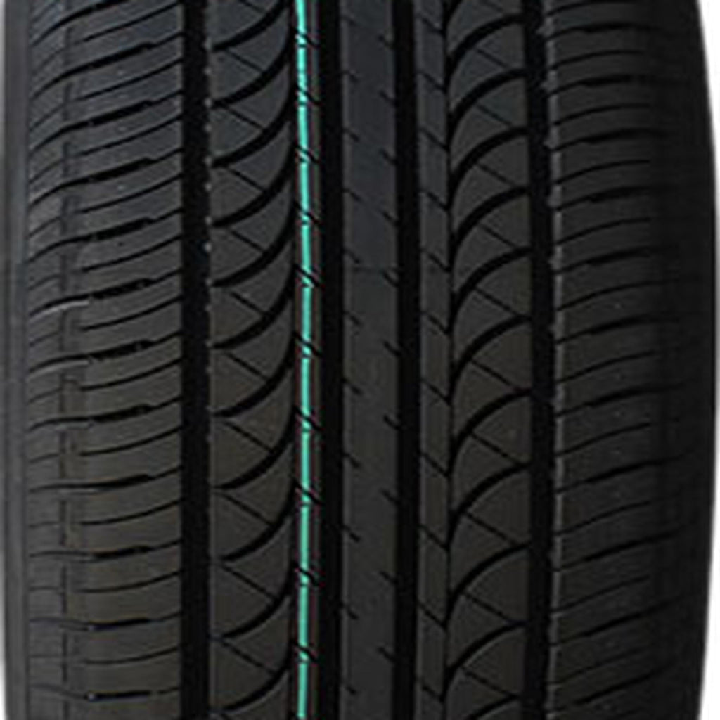 Fullway PC369 All Season 215/65R17 99H Passenger Tire