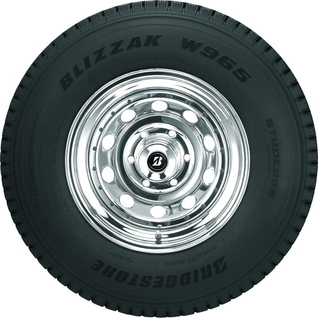 Bridgestone Blizzak W965 Winter LT265/70R17 121/118Q E Light Truck Tire