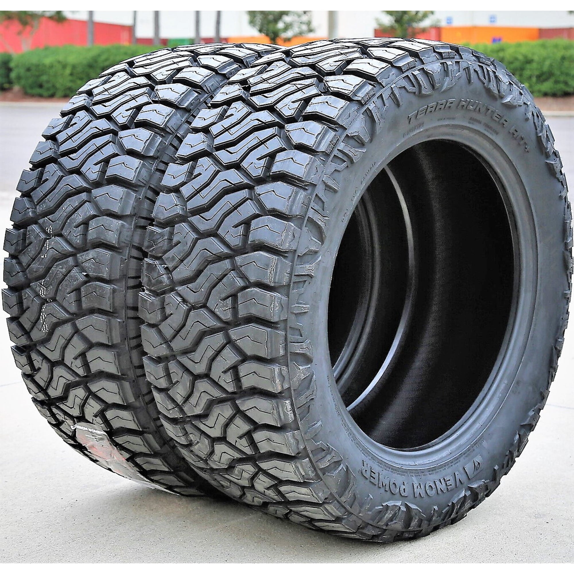 Venom Power Terra Hunter R/T+ 33X12.50R20 114Q E 10 Ply rwl Rugged Terrain Light Truck Tire