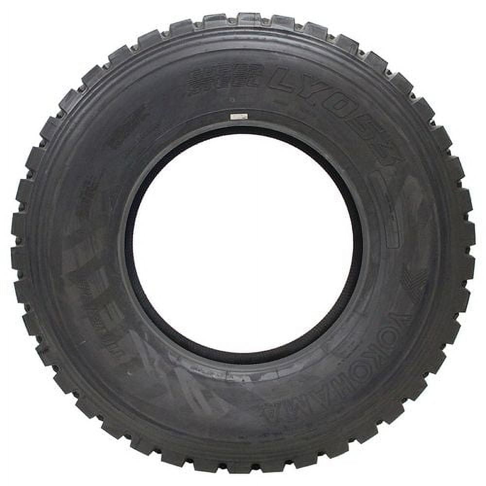 Yokohama LY053 11/R22.5 146 Tire