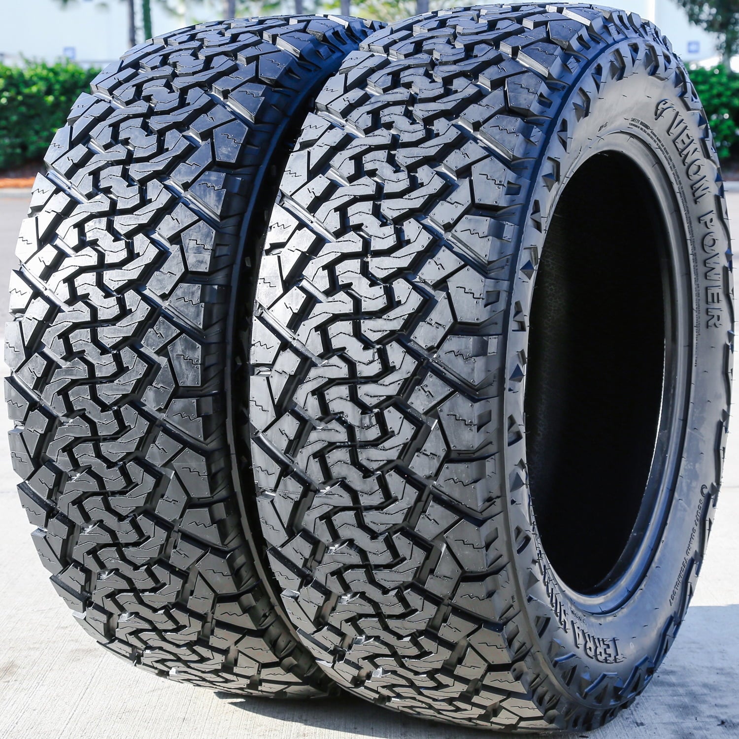 Venom Power Terra Hunter X/T 37X13.50R20 128Q F 12 Ply Extreme Terrain Light Truck Tire