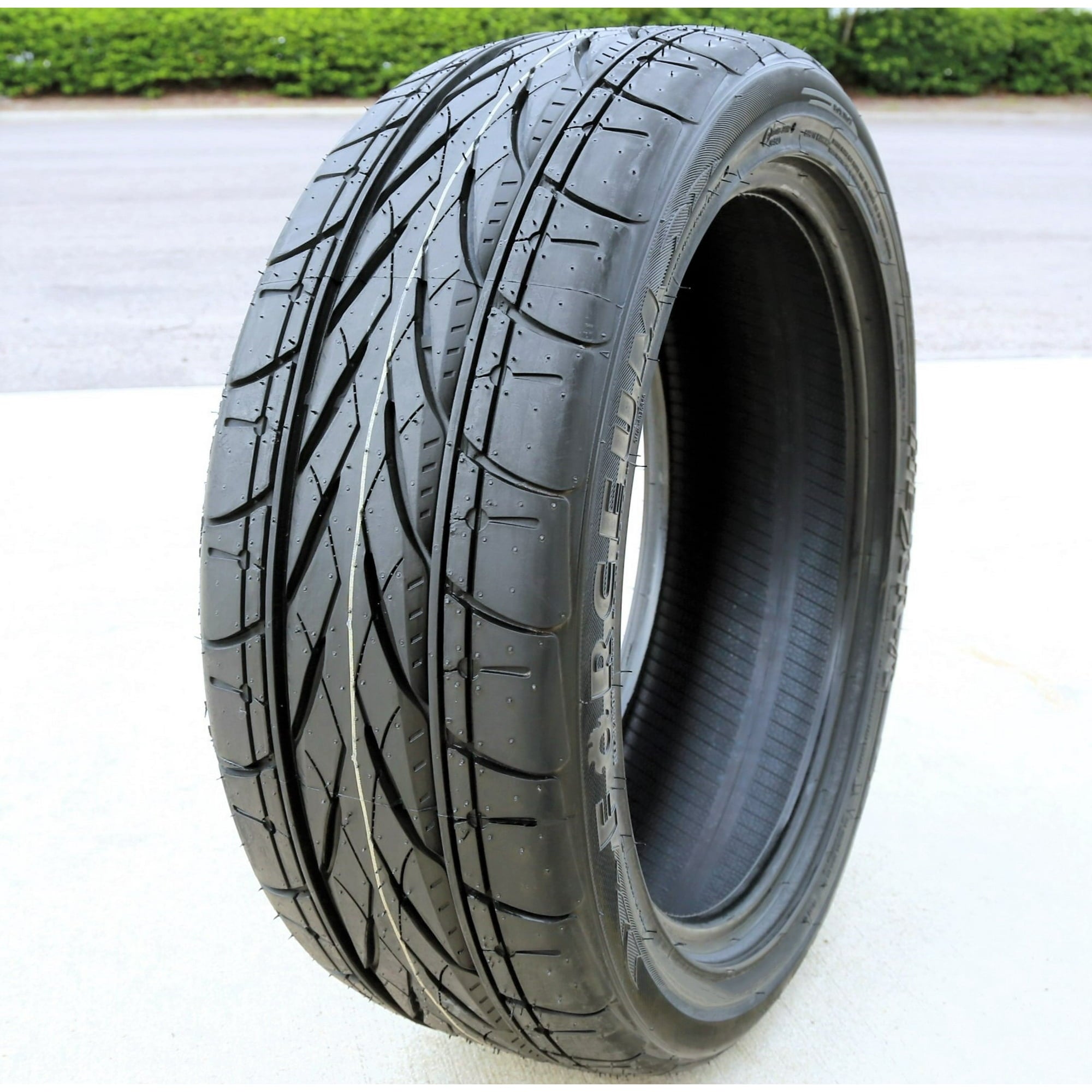 Forceum HEXA-R UHP 245/40R18 97Y XL Passenger Tire