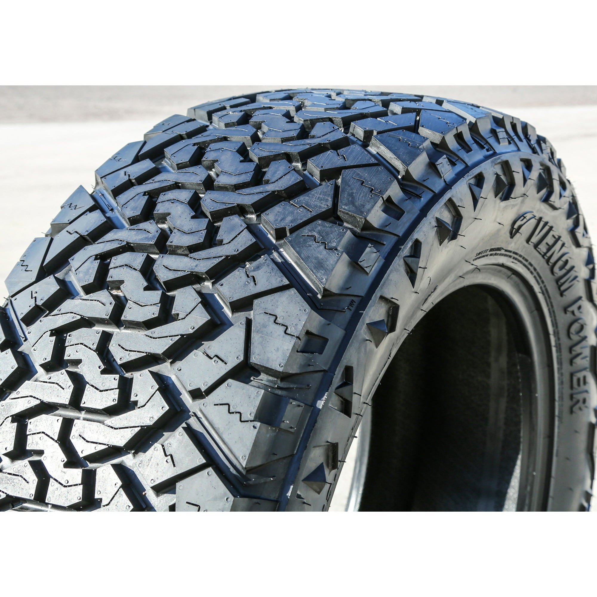 Venom Power Terra Hunter X/T 37X13.50R22 123Q E 10 Ply Extreme Terrain Light Truck Tire