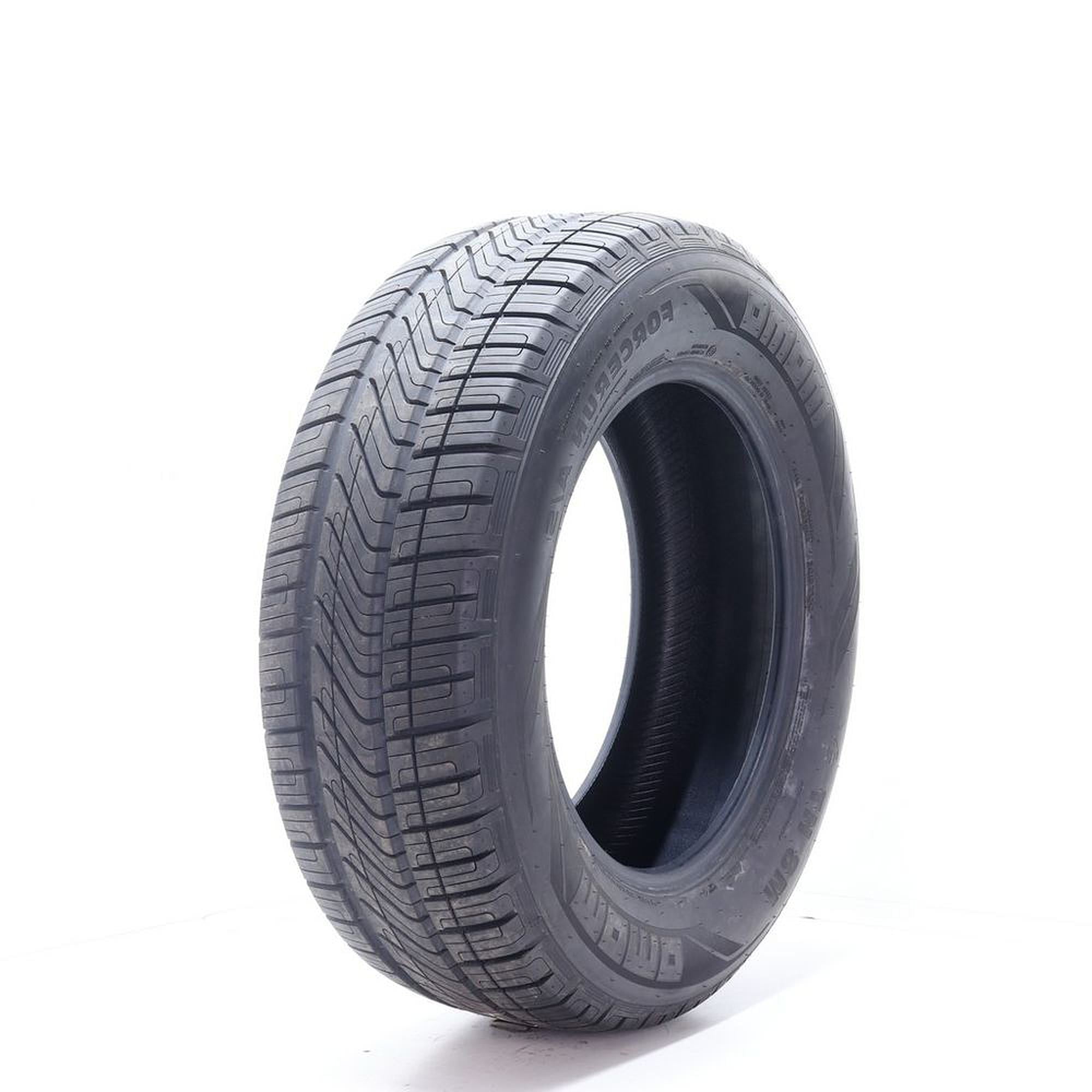 Momo FORCERUN M8 HT All Season 265/60R18 114V XL Passenger Tire
