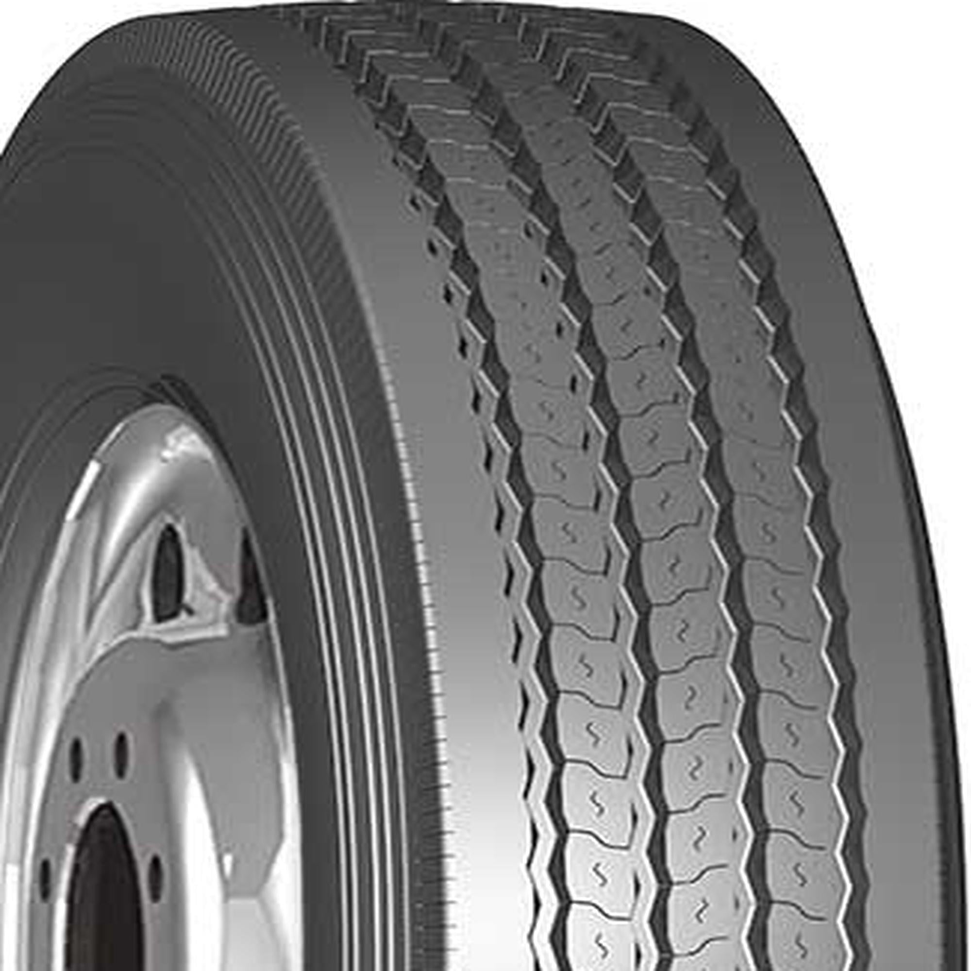 SP900 215/75R17.5 135/133J H Tire