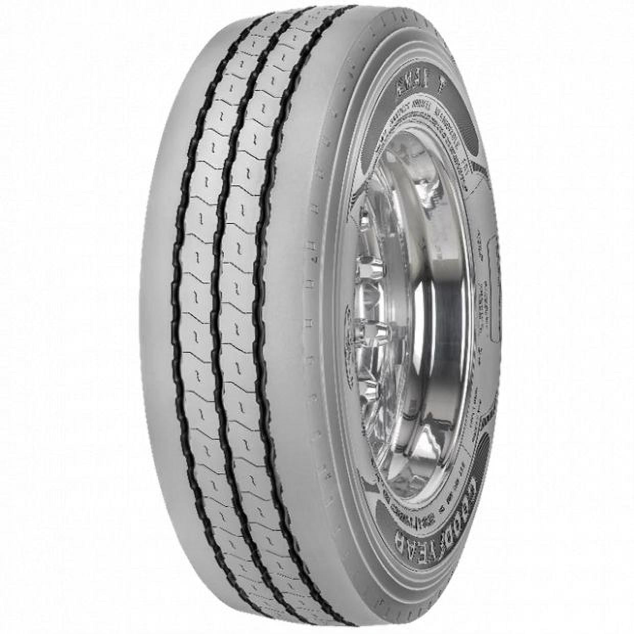 Goodyear KMAX T 245/70-17.5 143 J Tire