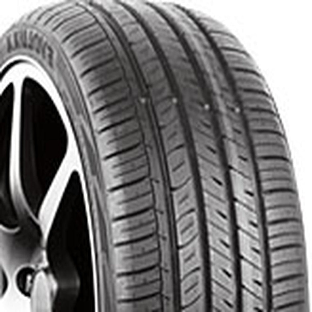 Evoluxx Capricorn UHP UHP 275/55R20 117W XL Passenger Tire